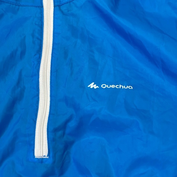 Quechua size 12 to 14 years blue windbreaker rain Jacket / Hood & Elastic Cuffs - Picture 2 of 14